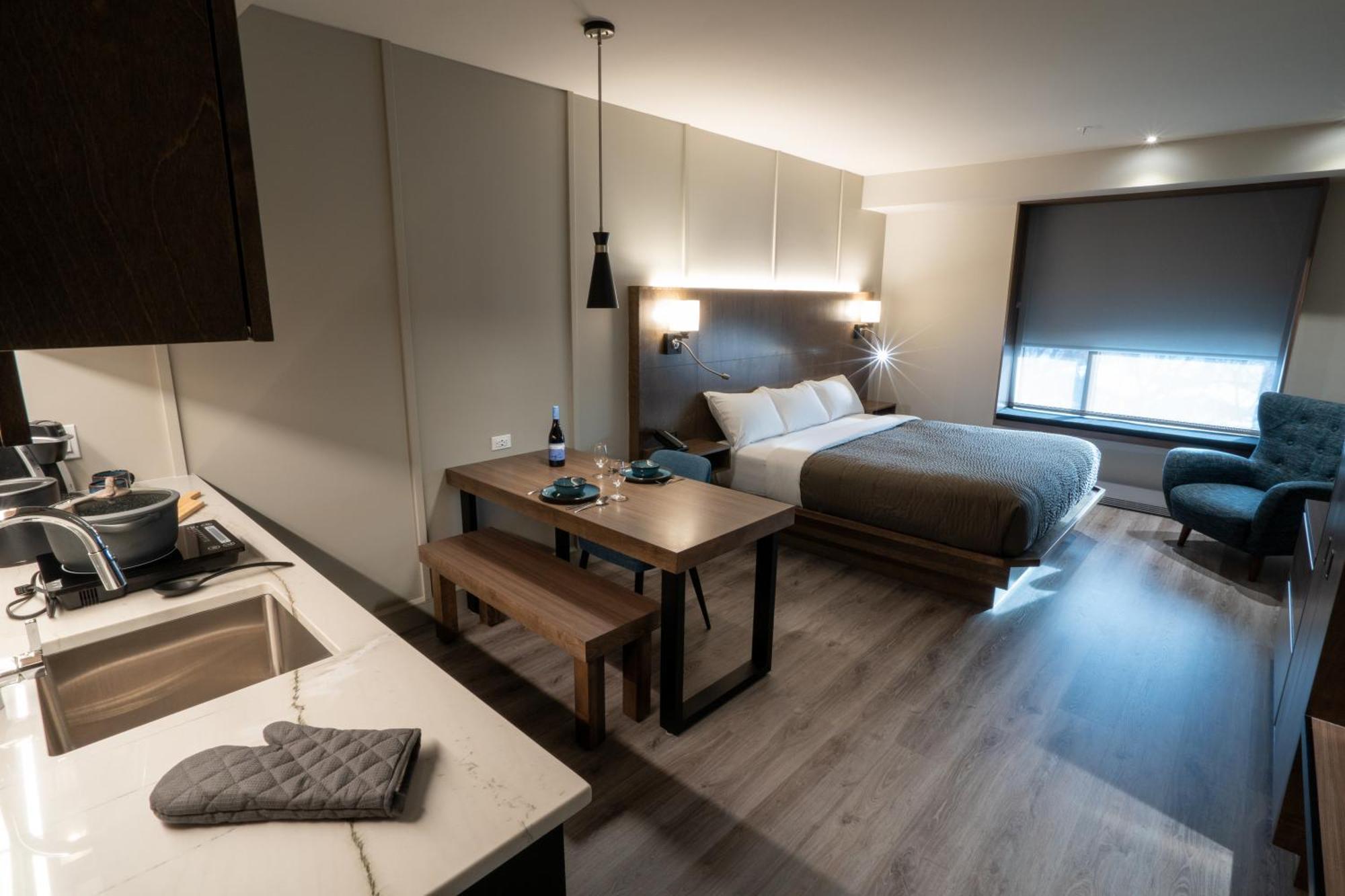 Hotel & Suites Normandin Леві Екстер'єр фото