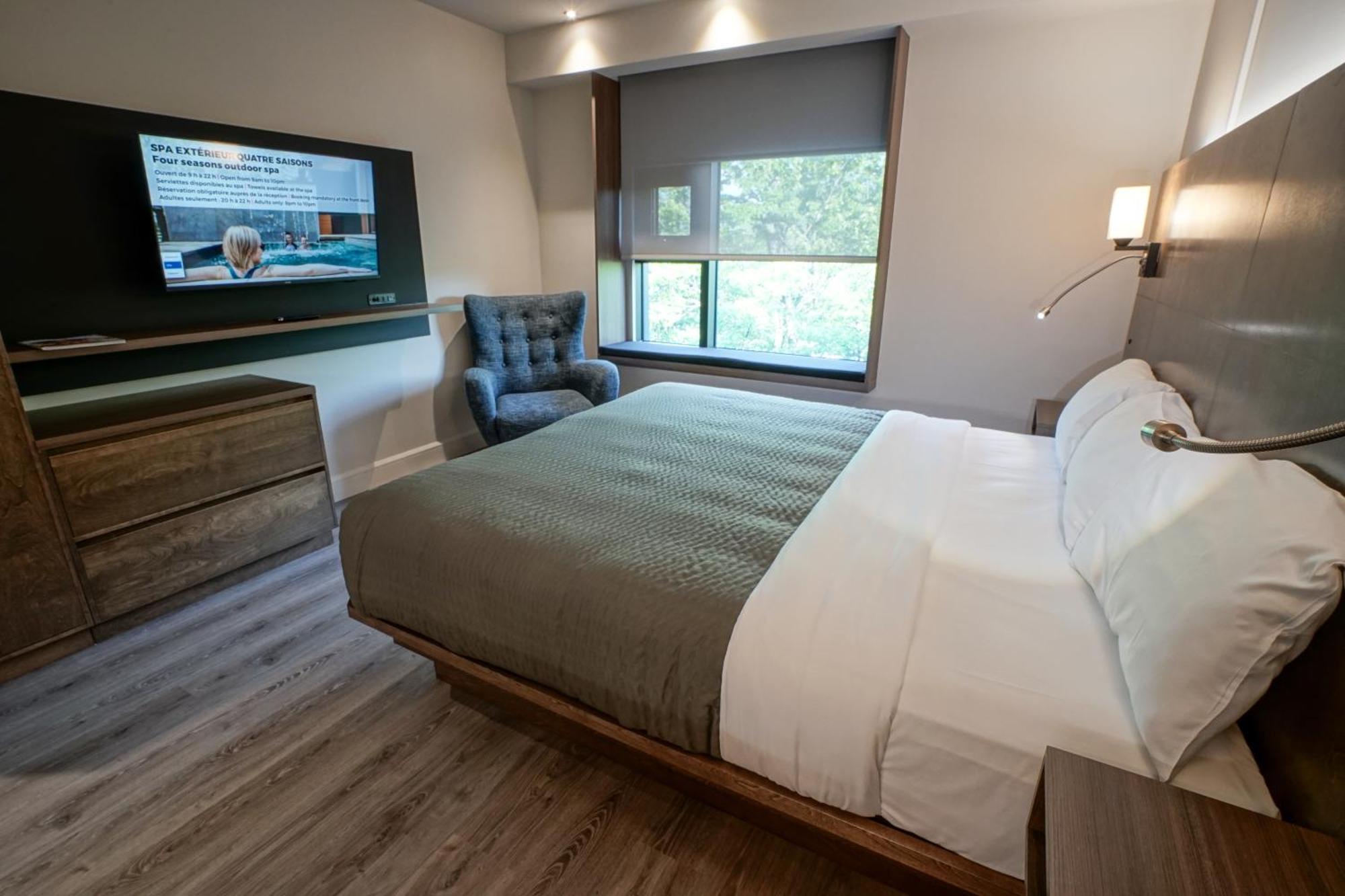 Hotel & Suites Normandin Леві Екстер'єр фото