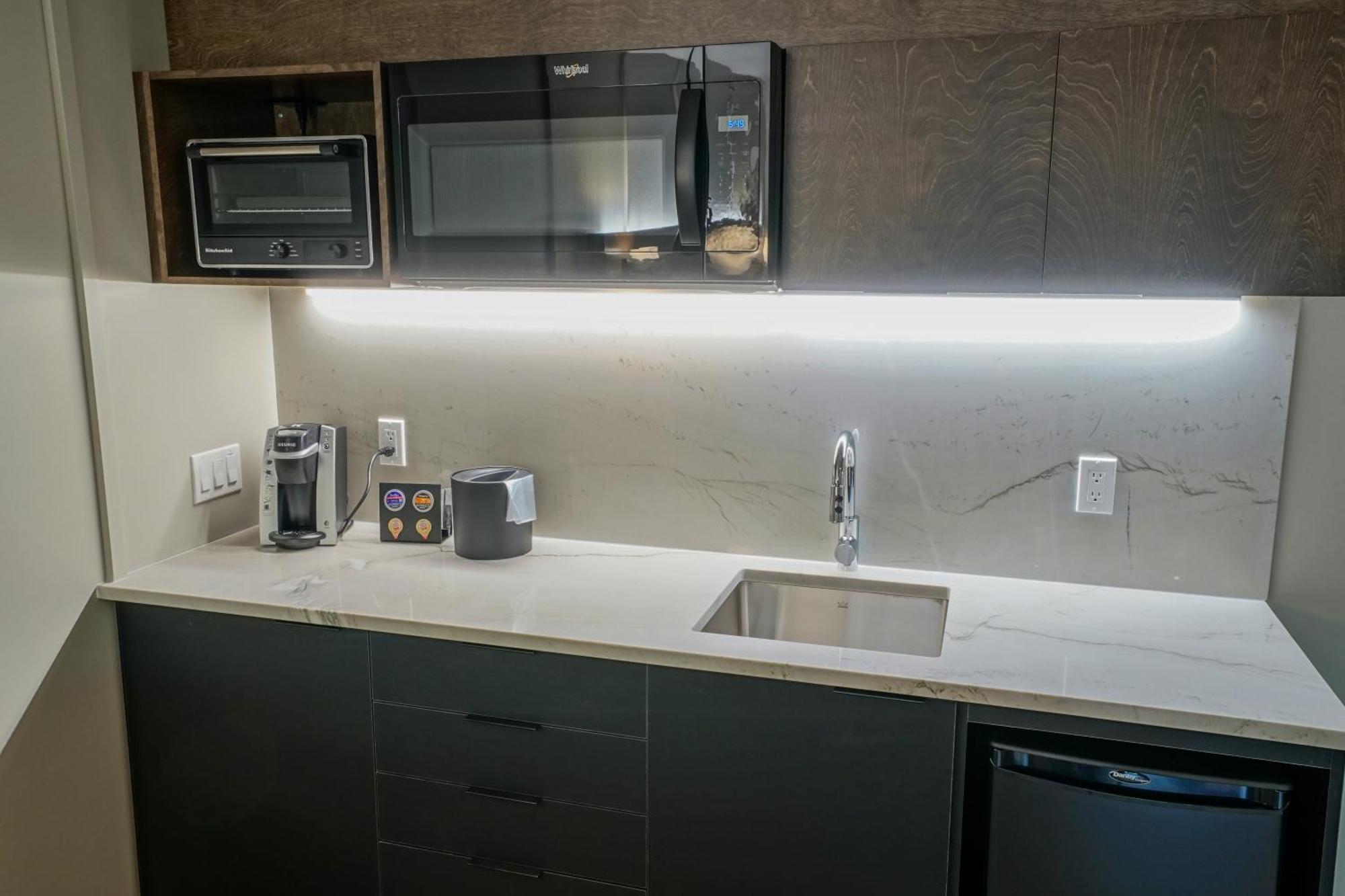 Hotel & Suites Normandin Леві Екстер'єр фото